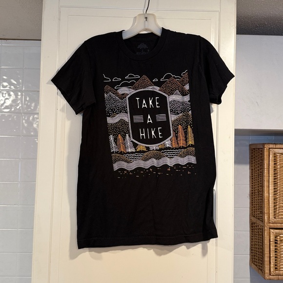 Ann Arbor Tops - Ann Arbor Black Graphic Tee with Nature Design size small 9:28 100% cotton